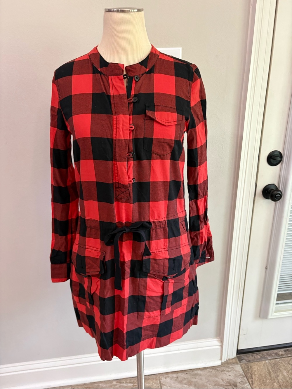 J.Crew red and black buffalo plaid flannel dress tie waist button front Size 0